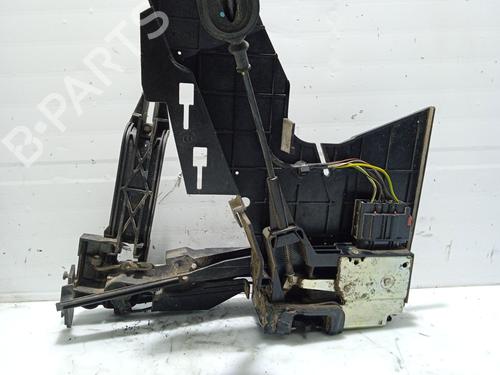 Used Front left lock FORD FUSION (JU_) 1.4 (80 hp) 23577975