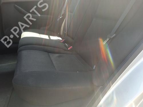 Right front fog light TOYOTA AVENSIS (_T25_) 1.8 VVT-i (ZZT251_, ZZT251R) | BP20310186C31 