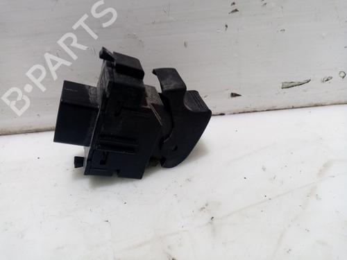 Używane Przełącznik szyby przedniej prawej TOYOTA COROLLA Verso (ZER_, ZZE12_, R1_) 2.2 D-4D (AUR10_, AUR10R) (136 hp) 23131973