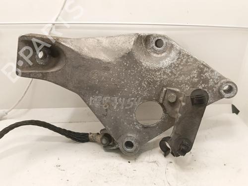 Apoio do motor BMW 3 (E46) 320 d (150 hp) 31305959