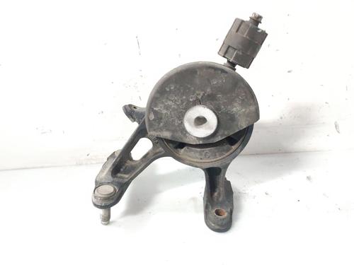 Used Engine mount TOYOTA VERSO (_R2_) 1.6 D4-D (WAR20_) (112 hp) 24979425