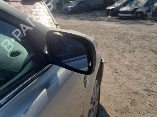 Headlight switch TOYOTA AVENSIS Estate (_T25_) 2.0 D-4D (CDT250_, CDT250R) | BP31139066I24