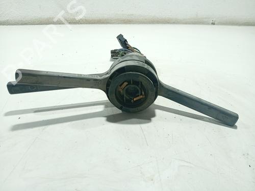 Commandes au volant SEAT MARBELLA (28A) [1986-1999]  31106093