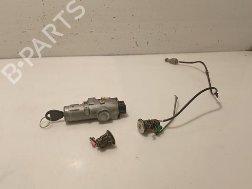 Used Ignition barrel NISSAN PRIMERA Hatchback (P11) 2.0 TD (90 hp) 31110173