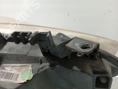 Left headlight PEUGEOT 307 SW (3H) 1.6 HDI 90 | BP31103351C28