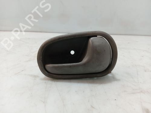 Maneta interior trasera derecha KIA RIO I Hatchback (DC) 1.3 (82 hp) 31132120