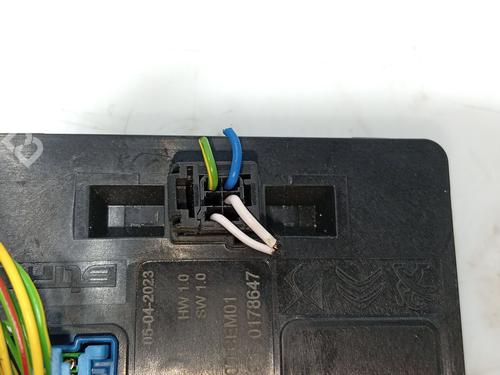Electronic module CITROËN C4 III (BA_, BB_, BC_) 1.2 PureTech 130 (BAHNSA, BAHNSB) | BP40279116M83 - Image 3
