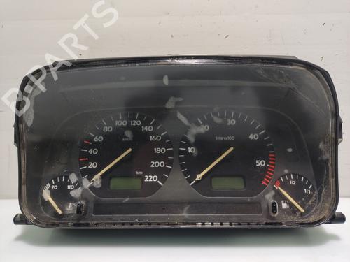 Used Instrument cluster VW GOLF III (1H1) [1989-2000]  22979082