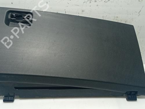 Handskerum LAND ROVER RANGE ROVER SPORT I (L320) 2.7 D 4x4 (190 hp) 31157656