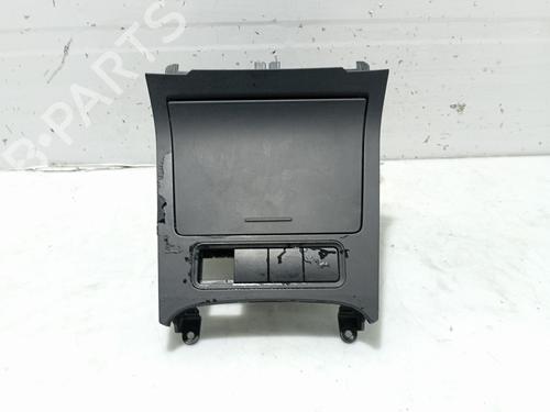 Used Ashtray VW GOLF V (1K1) 1.9 TDI (105 hp) 31106959