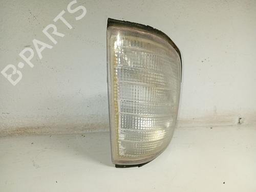 Used Right front indicator MERCEDES-BENZ 124 Saloon (W124) 200 D (124.120) (72 hp) 31104972