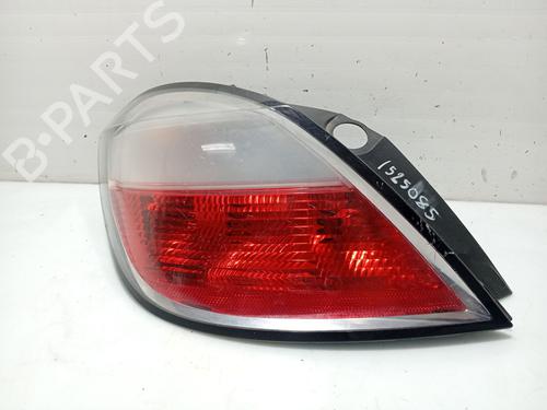 Used Left taillight OPEL ASTRA H (A04) [2004-2014]  31098408