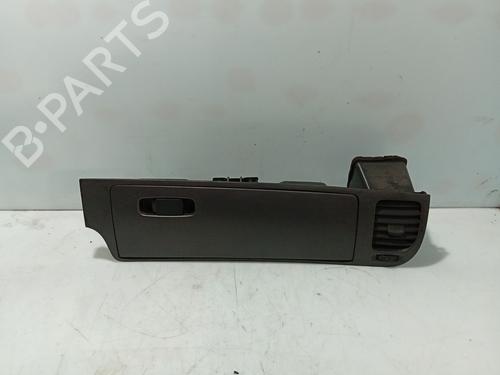 Used Glove box HYUNDAI TRAJET (FO) 2.0 CRDi (113 hp) 18992025