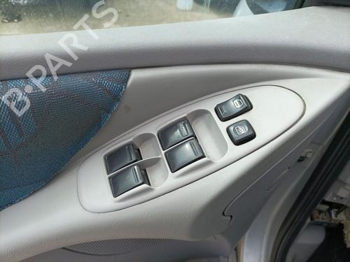 Used Left front window switch NISSAN ALMERA TINO (V10) 2.2 dCi (115 hp) 18996429