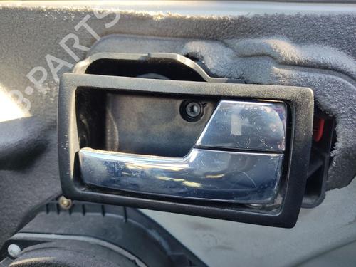 Used Front right interior door handle FORD MONDEO III (B5Y) 2.0 TDCi (130 hp) 23543162