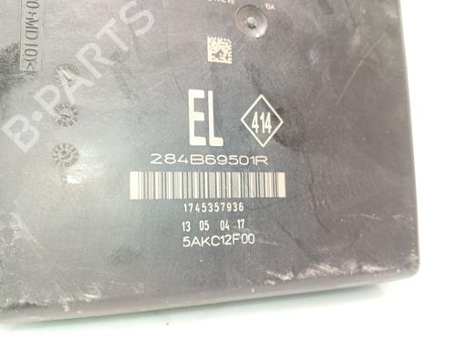Fuse box RENAULT KADJAR (HA_, HL_) 1.6 dCi 130 (HLA4) | BP25604598E1