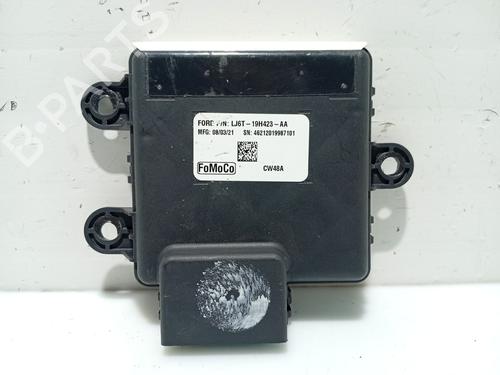 BP31102943M83 main image