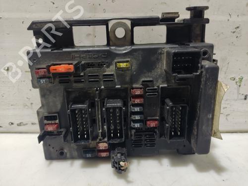 Used Fuse box PEUGEOT 307 (3A/C) [2000-2012]  31099524