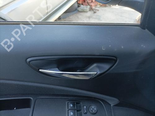 Used Front left interior door handle Front left interior door handle 24690102 24690102