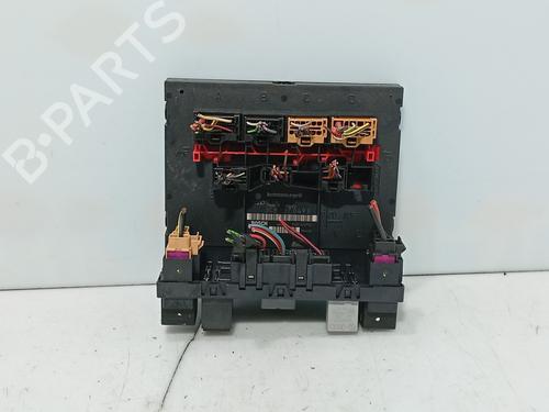 Used Fuse box Fuse box VW PASSAT B6 Variant (3C5) 2.0 TDI (136 hp) 34715460 34715460