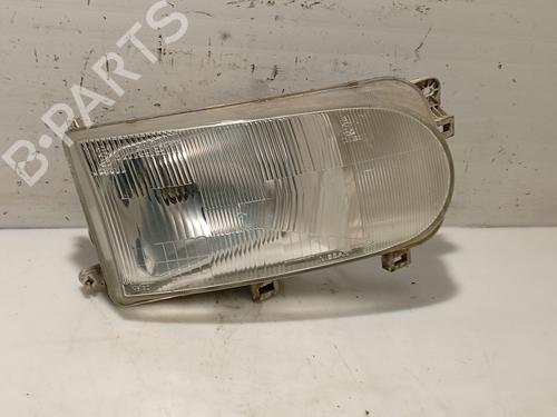 Used Right headlight NISSAN SERENA (C23) 2.3 D (75 hp) 31108322