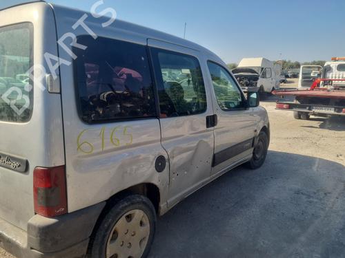 Front left lock CITROËN BERLINGO / BERLINGO FIRST MPV (MF_, GJK_, GFK_) 1.9 D (MFWJZ) | BP31252742C98