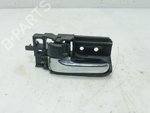 Venstre bagtil invendig håndtag Venstre bagtil invendig håndtag TOYOTA AVENSIS (_T25_) 2.0 D-4D (CDT250_, CDT250R) (116 hp) 34382898 34382898