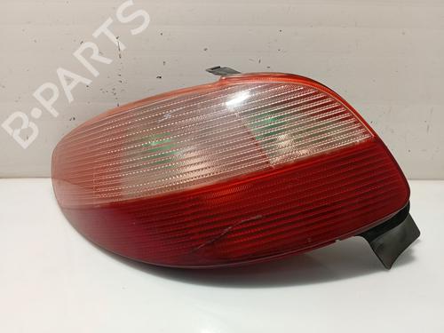Used Left taillight PEUGEOT 206 Hatchback (2A/C) 1.4 i (75 hp) 25282292