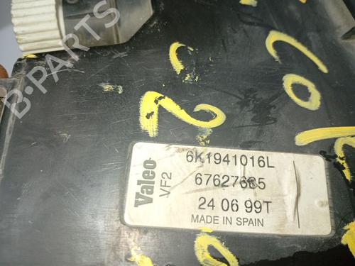 Right headlight SEAT CORDOBA Vario (6K5) 1.6 i | BP31104589C29 