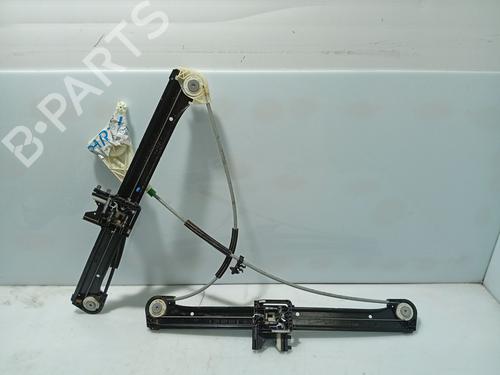 Rudehejsemekanisme ventre foran AUDI A3 Sportback (8VA, 8VF) 1.0 TFSI (115 hp) 31107461