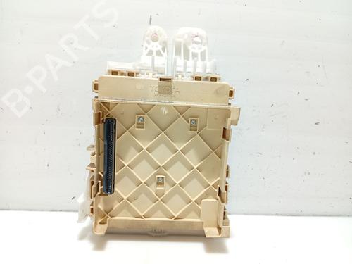 Fuse box TOYOTA AURIS Estate (_E18_) 1.8 Hybrid (ZWE186_, ZWE186R, ZWE186H) | BP31107973E1