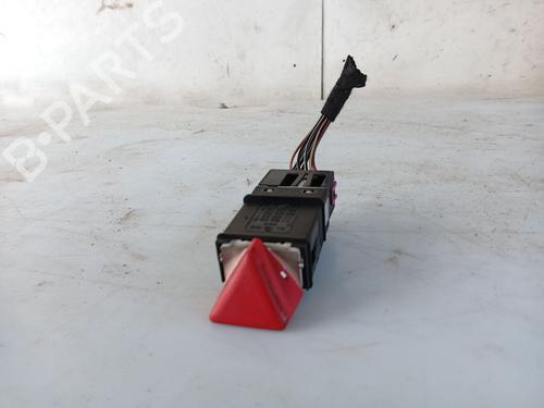Used Warning switch Warning switch VW NEW BEETLE (9C1, 1C1) 1.9 TDI (105 hp) 33421681 33421681