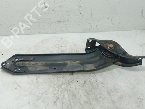 Used Left rear suspension arm Left rear suspension arm 37443760 37443760