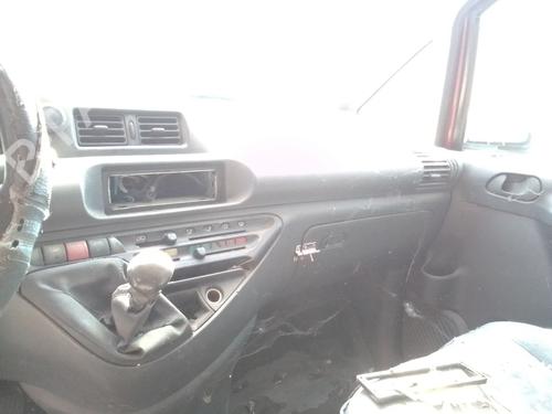 Mass air flow sensor PEUGEOT EXPERT (224_) 2.0 HDi | BP24693944M95 