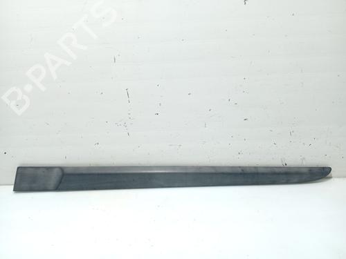 door-moulding-trim-renault-clio-iii-br01-cr01-2005-2006-2007-2008-2009-2010-2011-2012-2013-2014-31104252 main image