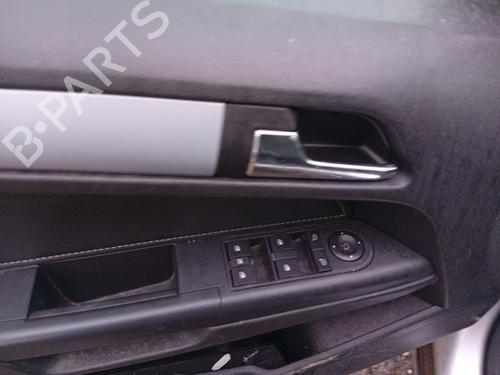 Seat buckle OPEL ASTRA H (A04) 1.7 CDTI (L48) | BP32305679I32