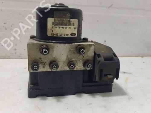 Used ABS pump FORD FOCUS I Turnier (DNW) [1999-2007]  31105345