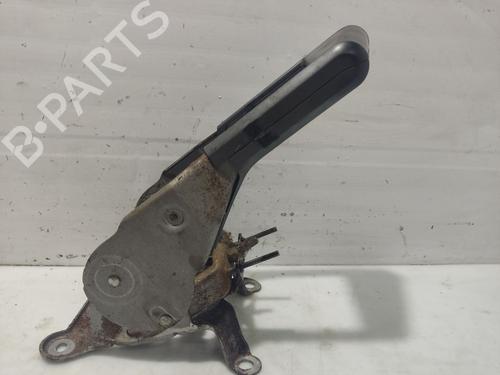 håndbremse RENAULT MEGANE II (BM0/1_, CM0/1_) 1.5 dCi (BM0F, BM0T, BM2B, CM0F, CM0T) (82 hp) 31100855