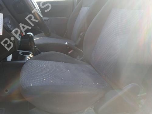 Left front fog light FORD FUSION (JU_) 1.4 TDCi | BP19504869C30 