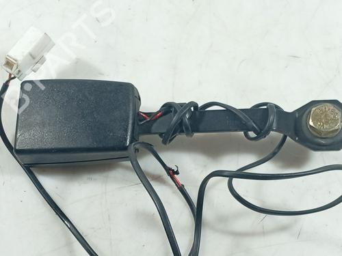 seat-buckle-fiat-stilo-192_-2001-2002-2003-2004-2005-2006-2007-2008-2009-2010-40086345 main image
