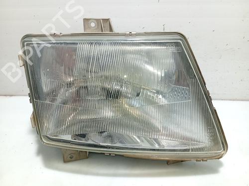 Used Right headlight MERCEDES-BENZ VITO Bus (W638) 108 D 2.3 (638.164) (79 hp) 31104014