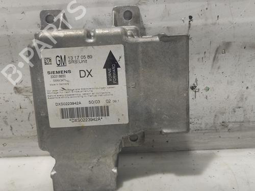 ecu-airbags-opel-vectra-c-z02-2002-2003-2004-2005-2006-2007-2008-2009-31100900 main image