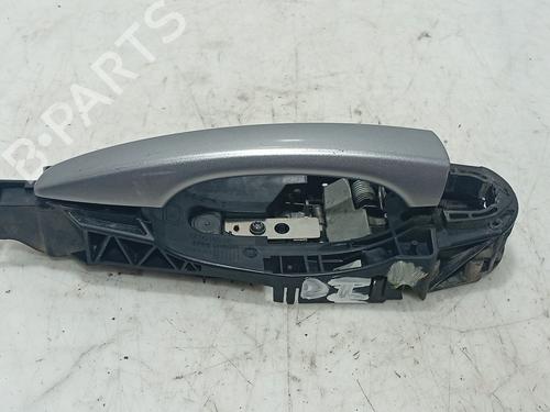 Used Front left exterior door handle Front left exterior door handle 37417652 37417652
