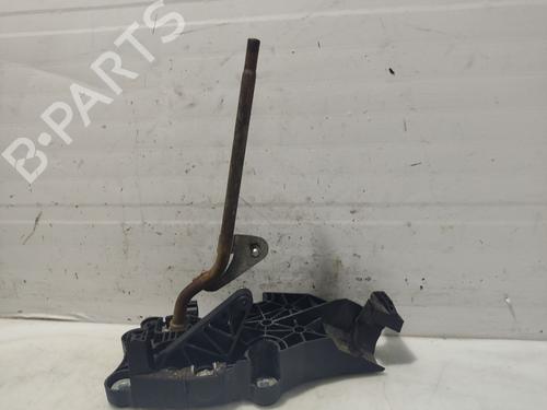 Selector da caixa FORD FIESTA V (JH_, JD_) 1.3 (69 hp) 31099934