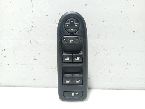 BP31106835I27 main image