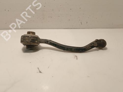 Used Right front suspension arm MERCEDES-BENZ C-CLASS (W203) C 180 (203.035) (129 hp) 31101689
