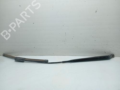 Used Front windshield wiper arm RENAULT CLIO III (BR0/1, CR0/1) 1.5 dCi (C/BR0G, C/BR1G) (68 hp) 31104240