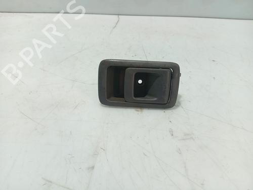 Used Front right interior door handle TOYOTA LAND CRUISER 90 (_J9_) 3.0 TD (KZJ90_, KZJ95_, KZJ90R, KZJ95R, KZJ90W, KZJ95W) (125 hp) 32026580
