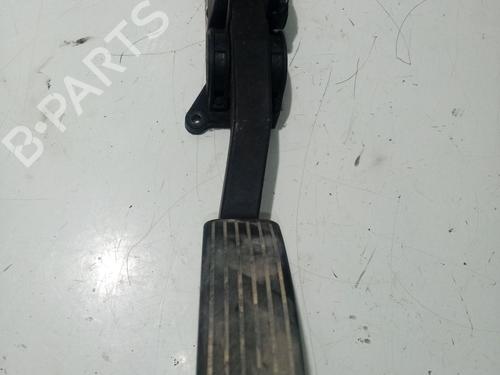 pedal-ssangyong-rodius-i-2055021002-2005-18973990 main image