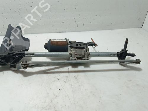 Used Front wiper motor BMW 1 (F20) 116 d (116 hp) 22633897